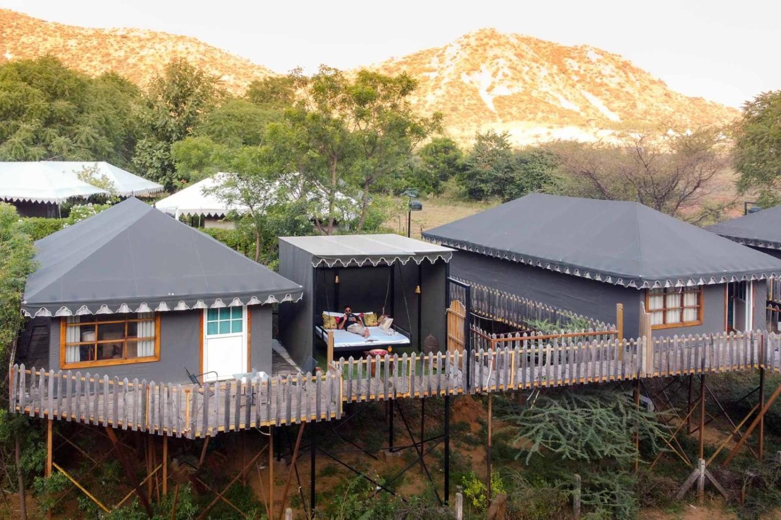 Foothill Pushkar Resort מראה חיצוני תמונה